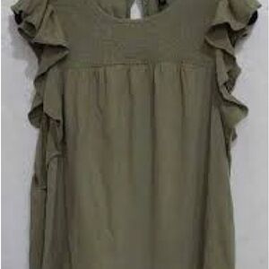 Banana Republic’s light olive smocked top